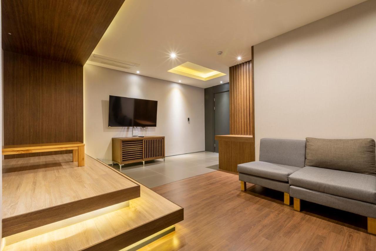 Sorgente Business Hotel Busan Exterior photo